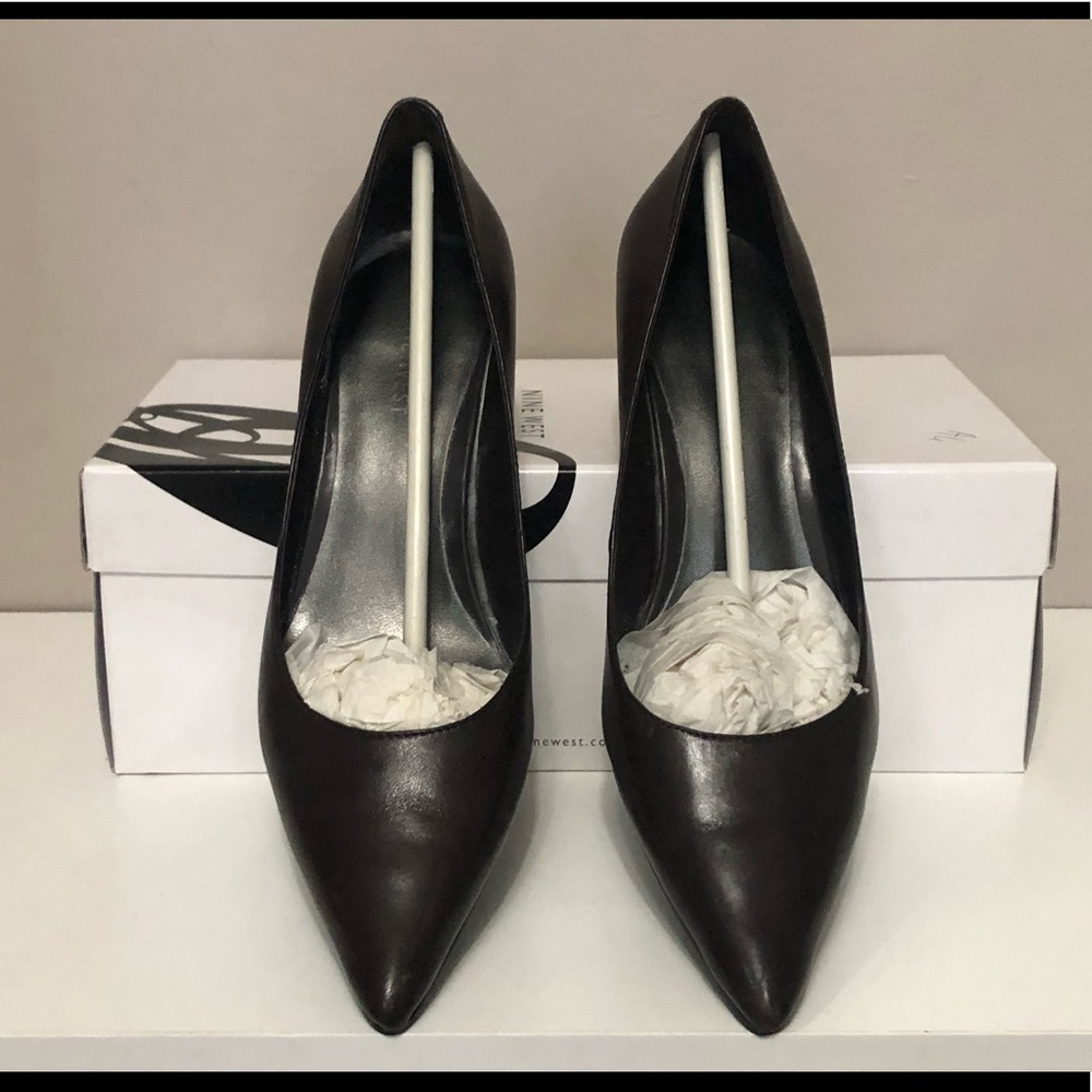 Nine West dark brown leather heels